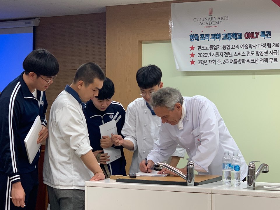 KakaoTalk_20190403_102555469_07 (1).jpg